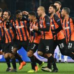 Fred celebrates with teammates after hitting the winner