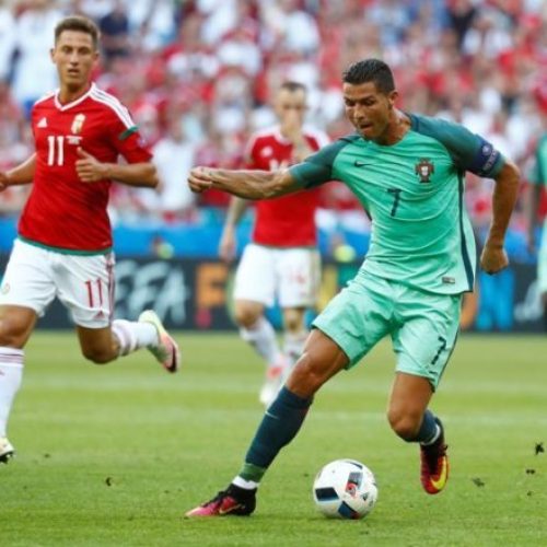 Ronaldo shows off his skills