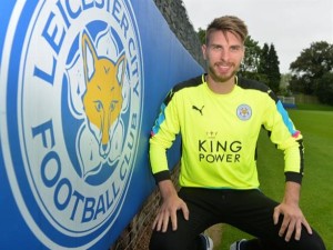 Read more about the article Leicester sign Hannover’s Zieler