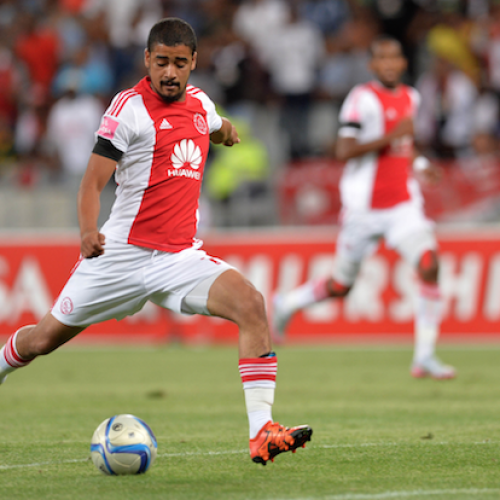 Pirates completes move for Mobara
