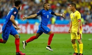 Read more about the article France rescued by Payet’s influence