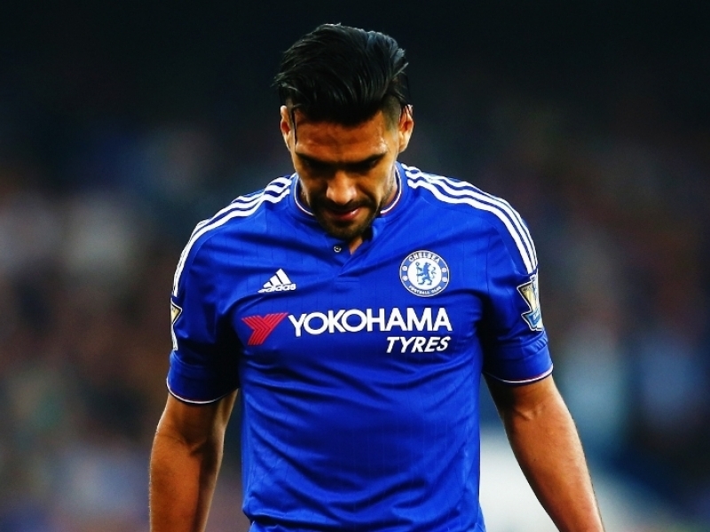You are currently viewing Falcao, Pato shown the door by Chelsea