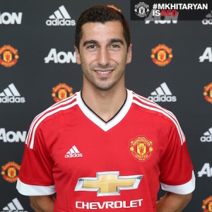 Read more about the article Mkhitaryan chasing titles with United