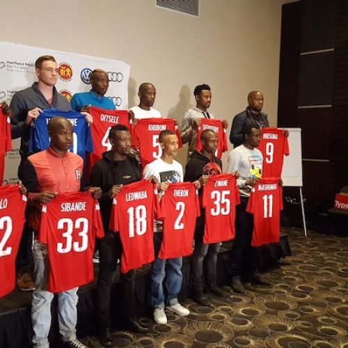 Highlands Park unveil new players