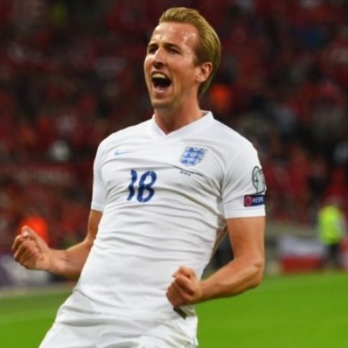 Kane recreates Gazza classic