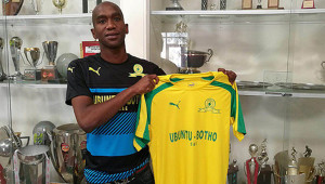 Read more about the article Sundowns completes move for Ngcongca