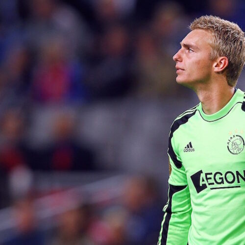 Barca confirm €13m Cillessen deal