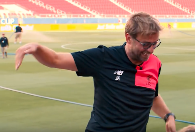 You are currently viewing Klopp attempts the Sturridge dance