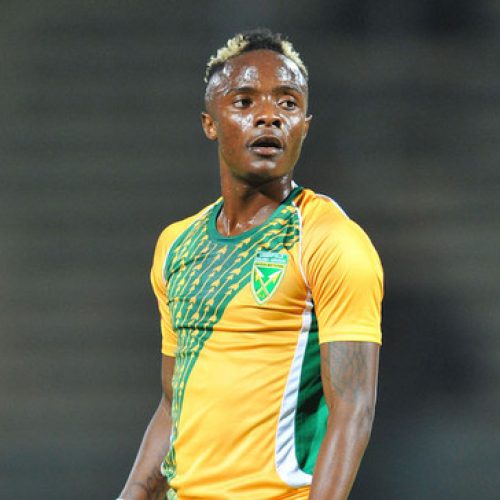 Mahachi switches Downs for Arrows
