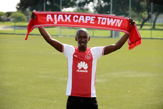 You are currently viewing Mayambela signs for Ajax