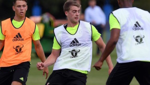 Read more about the article Bamford joins Burnley on loan