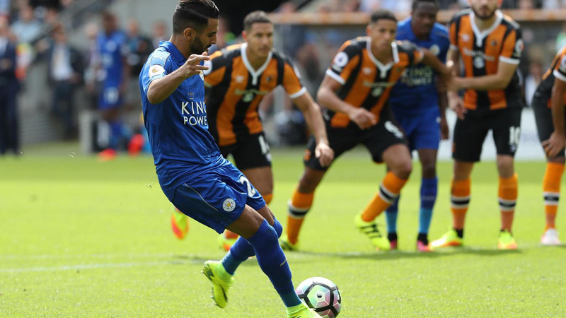 You are currently viewing Mahrez on target for Leicester