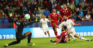 Read more about the article Carvajal the hero as Real lift Super Cup
