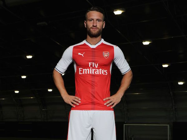 You are currently viewing Arsenal complete Mustafi deal