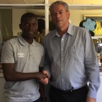 Myeni re-signs for Wits