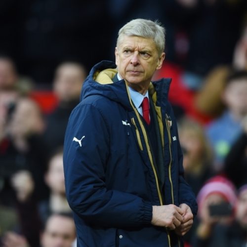 Wenger calls for Arsenal to remain focused