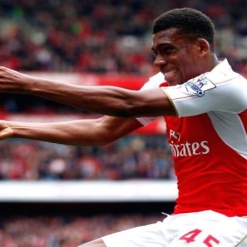 Wenger offers Iwobi advice