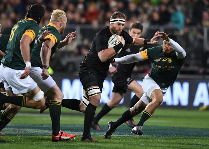 You are currently viewing Boks suffer heavy defeat to All Blacks