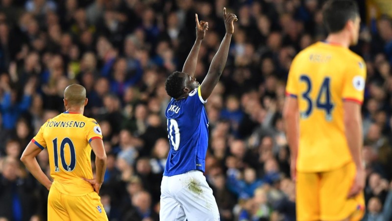You are currently viewing Lukaku vital in Goodison Park stalemate