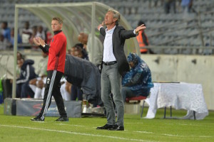 Read more about the article Ertugral, Mhlongo react to late goal