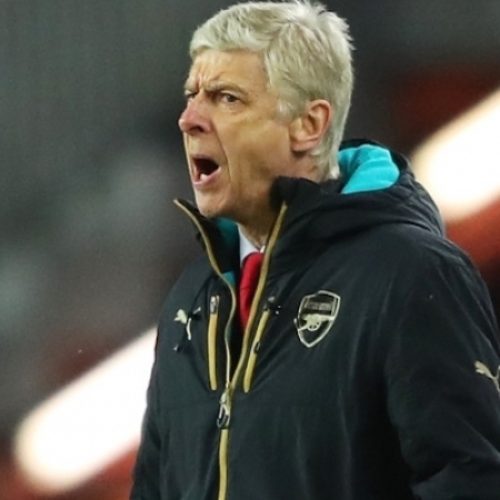 Wenger urged Arsenal to remain focused