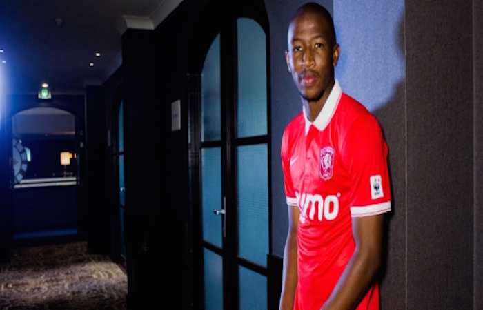 You are currently viewing Saffas abroad: Mokotjo shines, Pienaar fluffs his lines
