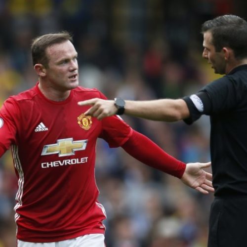 Rooney anonymous as United lose again
