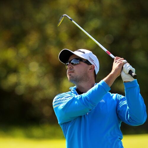 Viljoen leads windy Fish River Sun Challenge