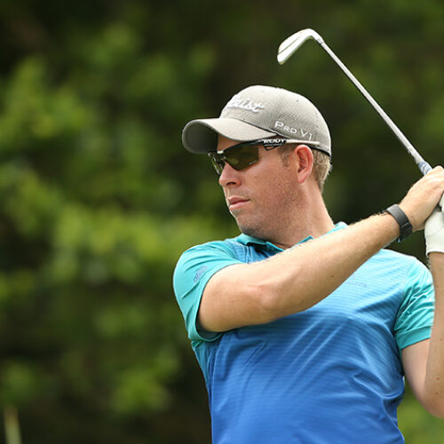 Bekker plays flawlessly to lead Sun Sibaya Challenge