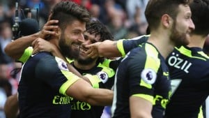 Read more about the article Arsenal cruise past Sunderland