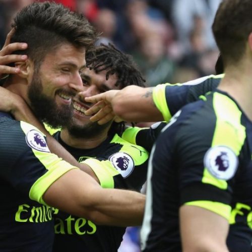 Arsenal cruise past Sunderland