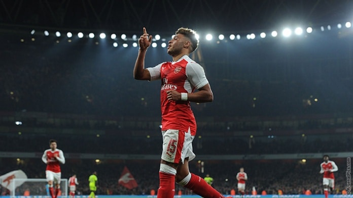 You are currently viewing Wenger dismiss Oxlade-Chamberlain exit rumours