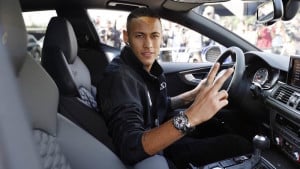 Read more about the article Barca players receive new Audis