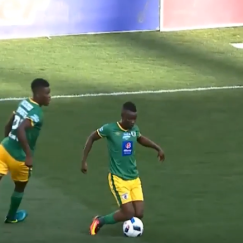 Moeti penalised for showboating