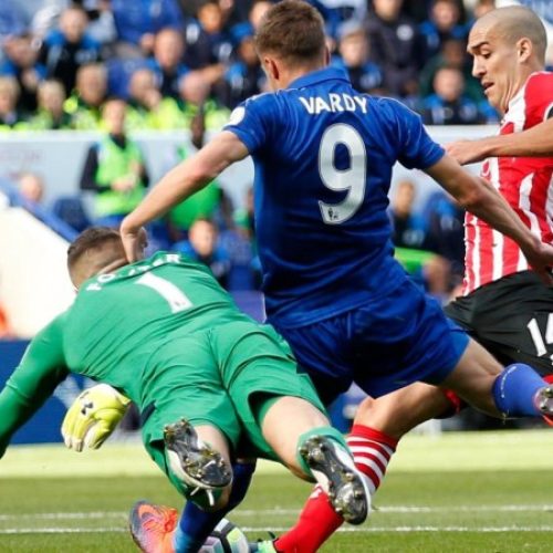 Foxes, Saints in goalless stalemate