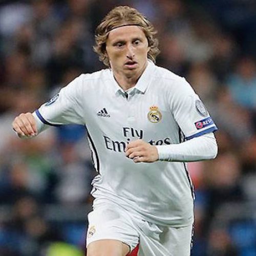 Modric faces a month out