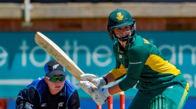 You are currently viewing Van Niekerk’s top knock not enough to save Proteas