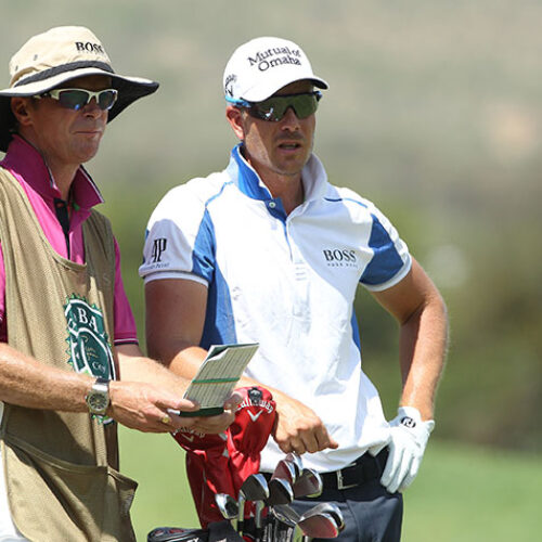 Stenson leads the pack in Sun City