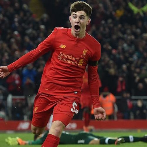 Klopp silent on Woodburn hype