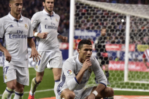 Read more about the article Ronaldo tries new celebration, gets trolled