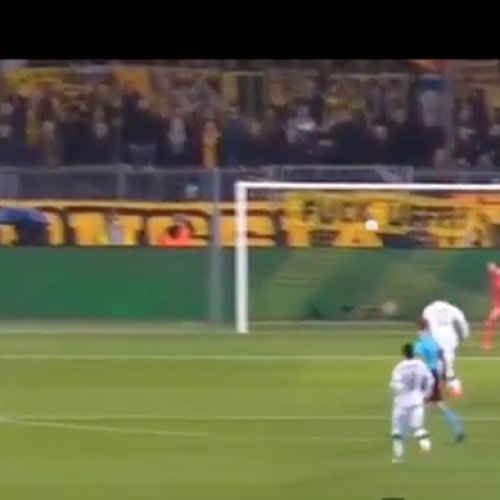 Dortmund hit eight in 12-goal thriller