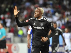 Read more about the article Ajax sign former Pirates man