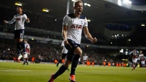Read more about the article Kane fires Spurs past Everton