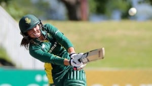 Read more about the article Proteas crash to another defeat in Canberra