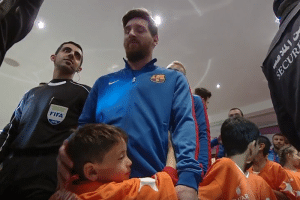 Read more about the article Afghan boy clings to Messi