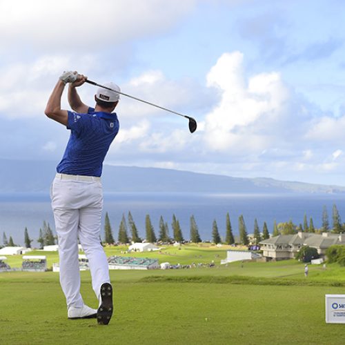 Walker leads in Hawaii