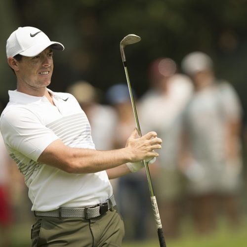 Back problem clouds breath-taking McIlroy display