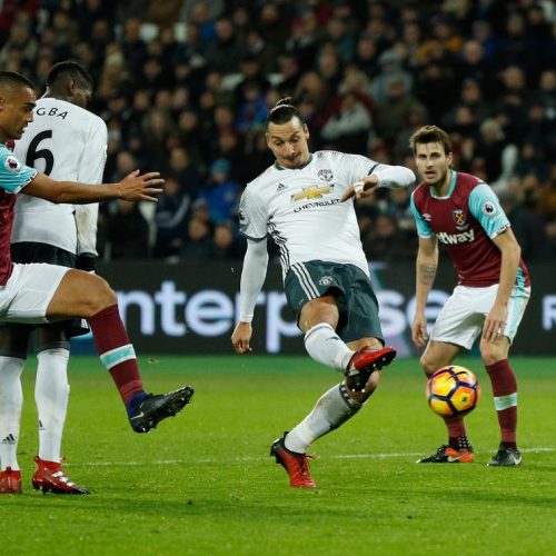 Mata, Ibra fire Man Utd past West Ham