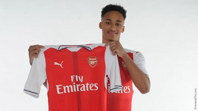 You are currently viewing Arsenal sign youngster Cohen Bramall
