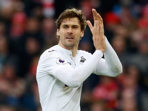 Read more about the article Llorente, Firmino star in thrilling weekend